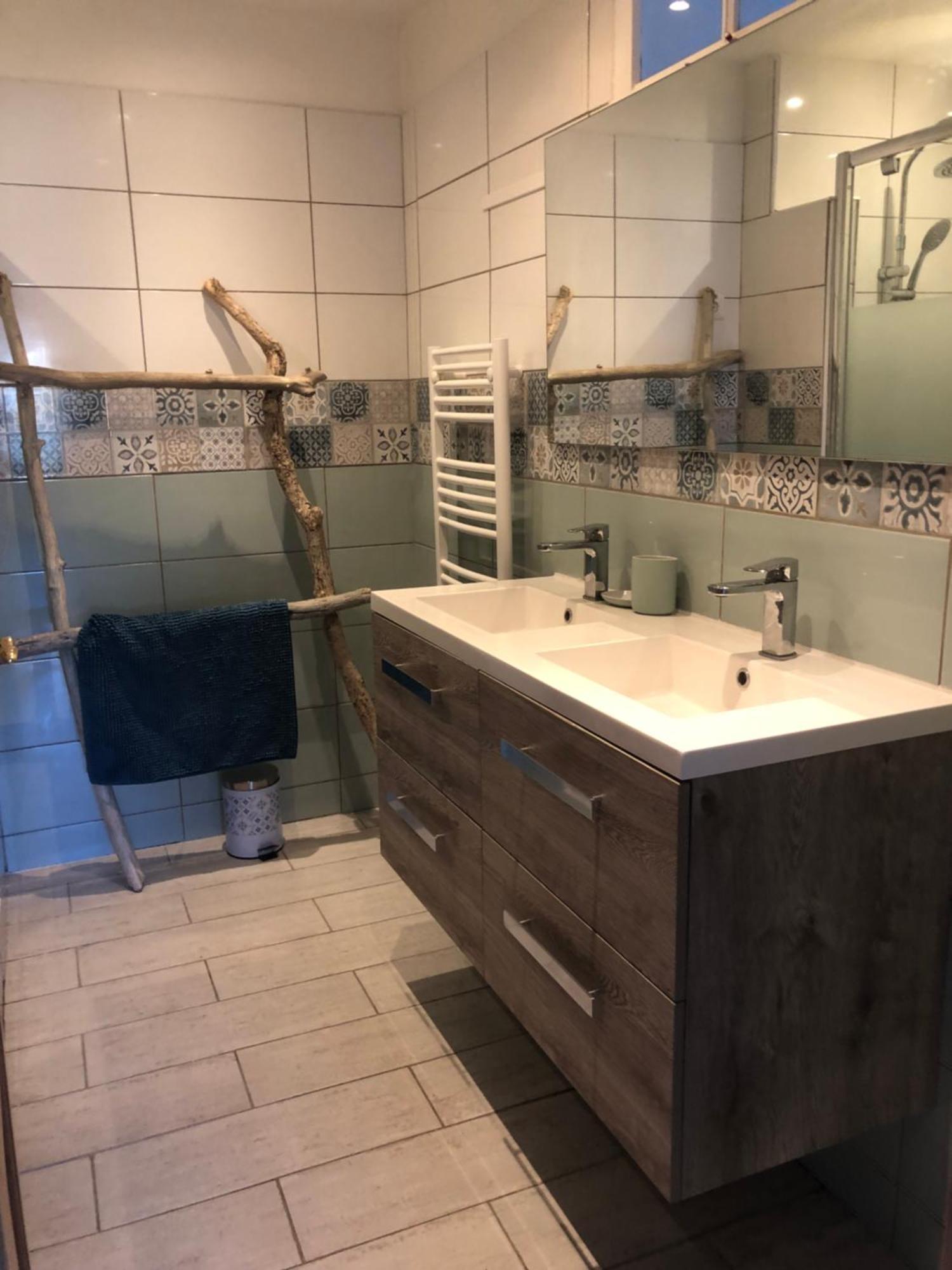 Chez Loulou Bis Apartment Леон Екстериор снимка