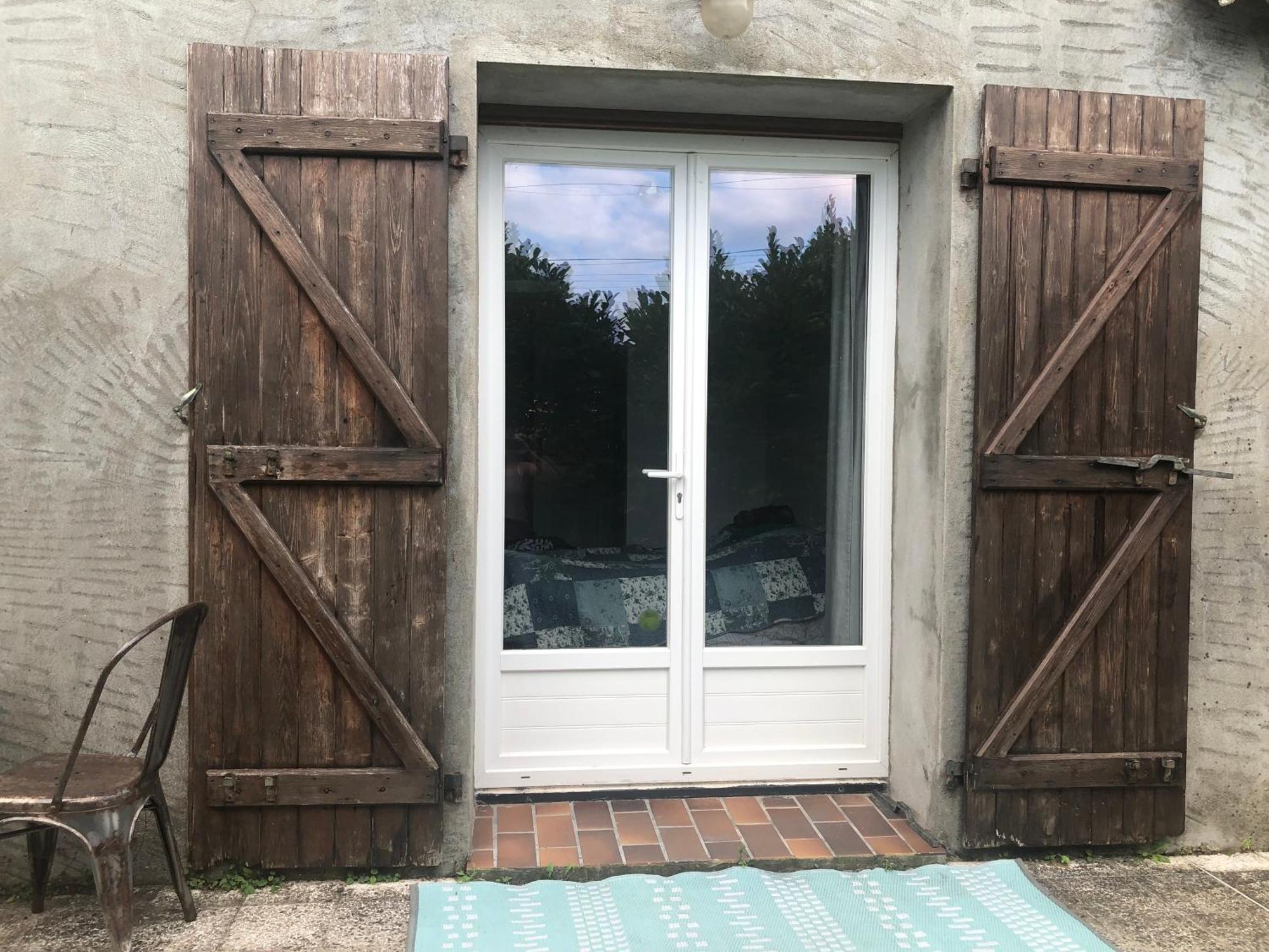 Chez Loulou Bis Apartment Леон Екстериор снимка